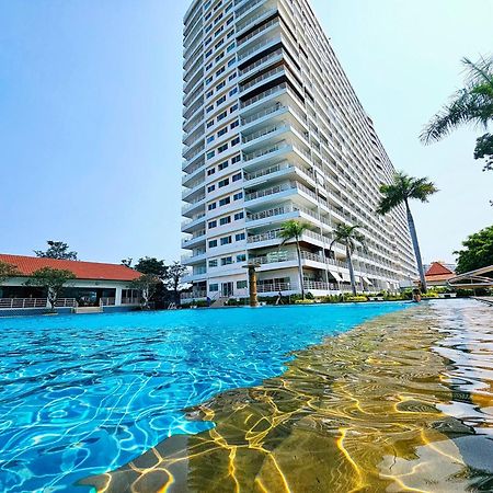 View Talay 5 Jomtien Beachfront Pattaya ภายนอก รูปภาพ