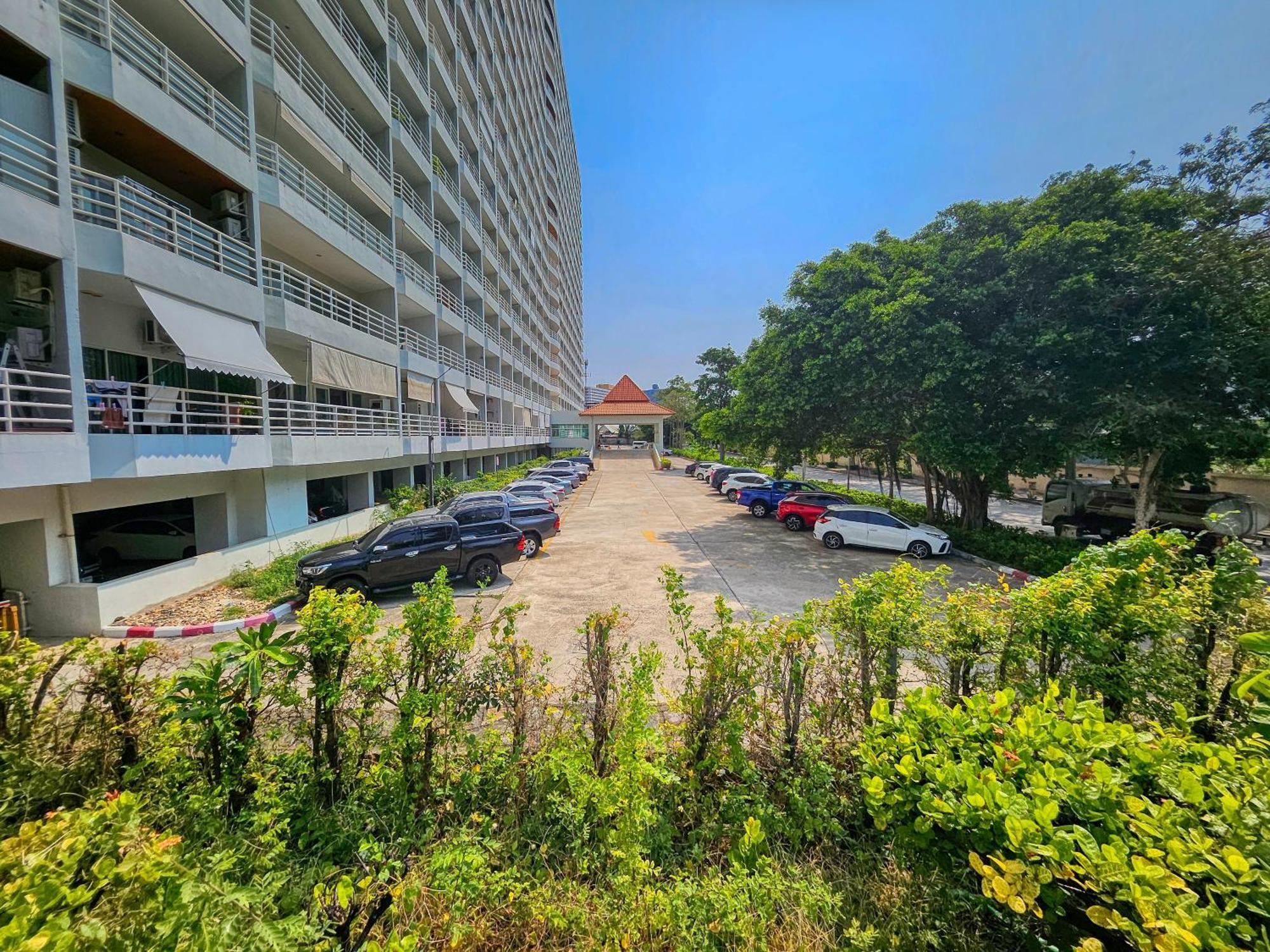 View Talay 5 Jomtien Beachfront Pattaya ภายนอก รูปภาพ